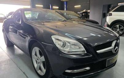 Mercedes-Benz SLK 200 BlueEFFICIENCY / 7G-TRONIC / CUIR NAPPA / NAVI / SIÈGES CHAUFFANTS / PDC / LED / AIRSCARF