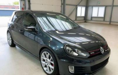 Volkswagen Golf GTI 2.0 TSI 35 YEARS / DSG6 / CARNET COMPLET / NAVI / BI-XENON / DYNAUDIO / EURO 5 LEZ 2030