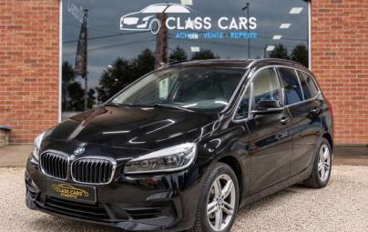 BMW 218 i Gran Tourer AUTO / NAVI PLUS / CAMERA / HUD / SIÈGES CHAUFFANTS / LED ADAPTATIFS / RÉGULATEUR ADAPTATIF