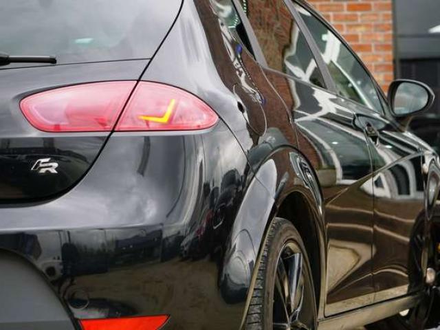 SEAT Leon 2.0 TSI FR 210cv NAVI-CAMERA CARNET GARANTIE