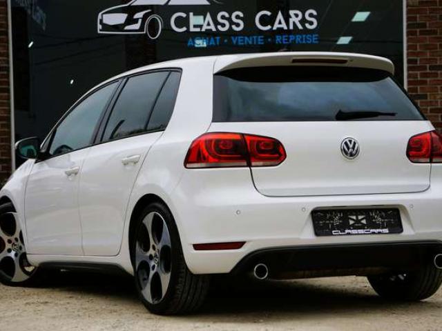 Volkswagen Golf GTI 2.0 TSI NAVI Bi-XENON PDC AV/AR CARNET COMPLET