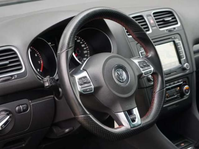 Volkswagen Golf GTI 2.0 TSI CARNET COMPLET NAVI BI-XENON TOIT OUVRANT