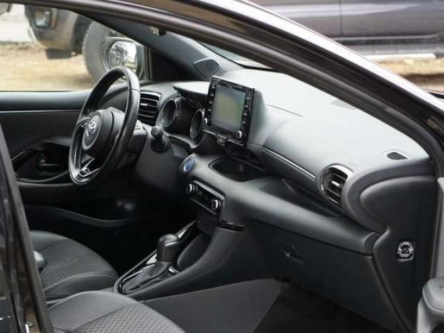 Toyota Yaris Hybrid 1.5i VVT-i E-CVT STYLE NAVI CARNET EURO 6d