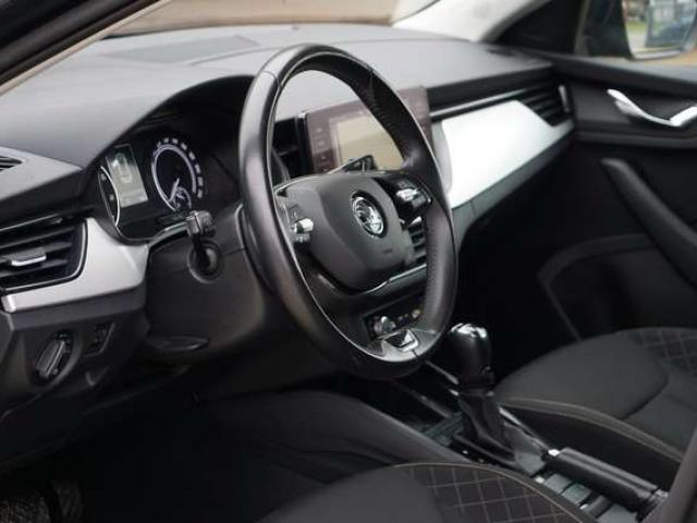 Skoda Kamiq Kamiq 1.0 TSI Ambition DSG -NAVI-CARPLAY- GARANTI