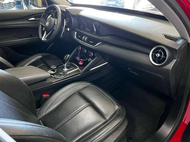 Alfa Romeo Stelvio 2.0 T AWD Q4 Super AUTO CAMERA BI-XENON CARNET 6b