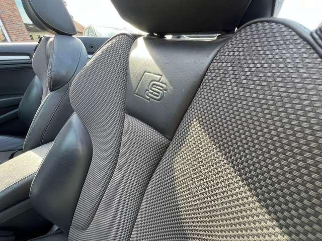 Audi A3 S-LINE 35 TFSI BOITE-AUTO NAVI RADAR GARANTIE 1A?