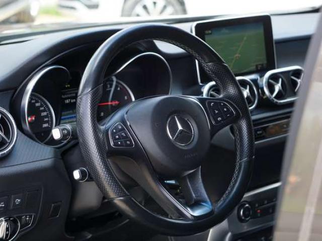 Mercedes-Benz X 250 d 4Matic AUTO NAVI CAM 360 ATT. REMORQUE EURO6B