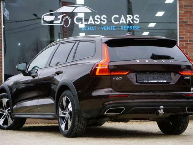 Volvo V60 Cross Country 2.0 D3 AWD AUTO COCKPIT CAMERA CLIMTRONIC LED