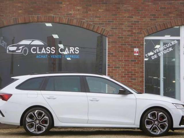 Skoda Octavia SW RS 2.0 TDi RS DSG PANO KEYLESS COCKPIT Euro 6d