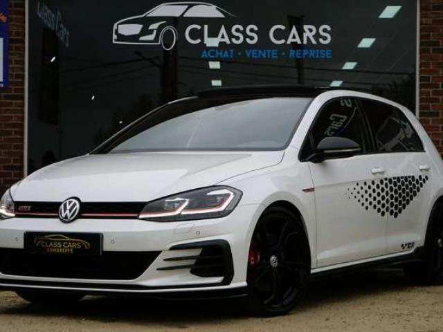 Volkswagen Golf GTI 2.0 TSI TCR DSG COCKPIT PANO CAM DISTRONIC CARPLAY