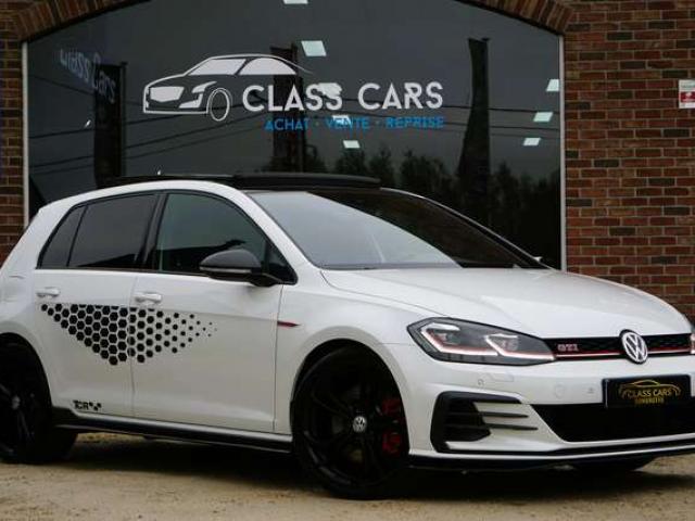 Volkswagen Golf GTI 2.0 TSI TCR DSG COCKPIT PANO CAM DISTRONIC CARPLAY