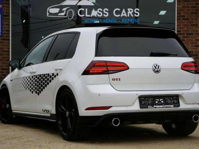 Volkswagen Golf GTI 2.0 TSI TCR DSG COCKPIT PANO CAM DISTRONIC CARPLAY