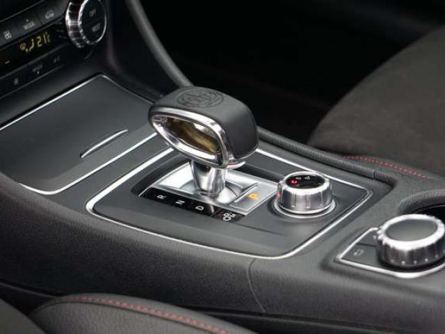 Mercedes-Benz A 45 AMG 4-Matic+ KIT AERO AUTO FULL LED CAM 388CV 62000KM