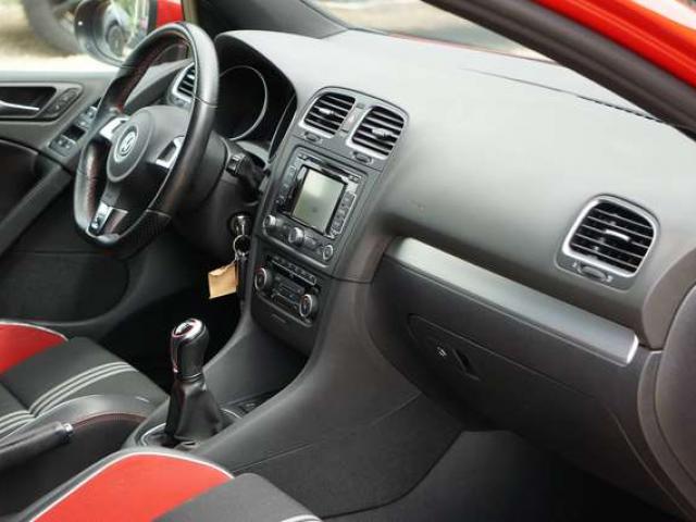 Volkswagen Golf GTI 2.0 TSI ADIDAS NAVI BI-XENON PDC CARNET COMPLET