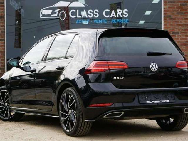 Volkswagen Golf 1.0 TSI R-LINE COCKPIT NAVI DISTRONIC CAM PDC 6d-T