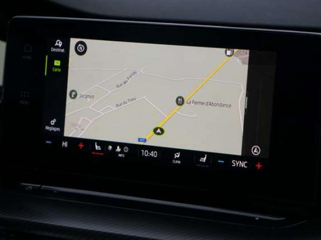 Skoda Octavia SW RS 2.0 TFSI 245CV COCKPIT DSG PANO CAM CARNET