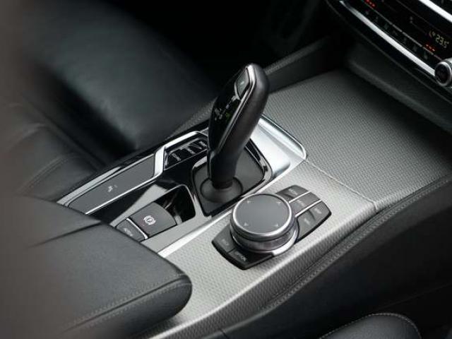 BMW 525 d PACK-M COCKPIT NAVI-CAM HARMAN AMBIANCE EURO 6d