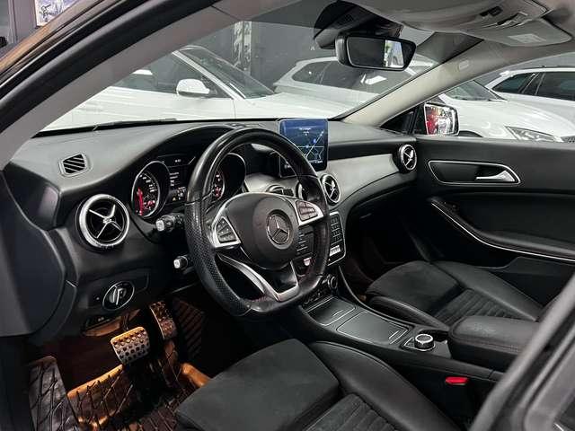 Mercedes-Benz CLA 200 d PACK AMG AUTO PANO CAMERA CRUISE