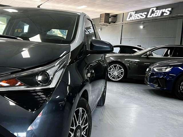 Toyota Aygo 1.0i VVT-i X-CLUSIV II CARPLAY GARANTIE 2030 CARNET COMPLET