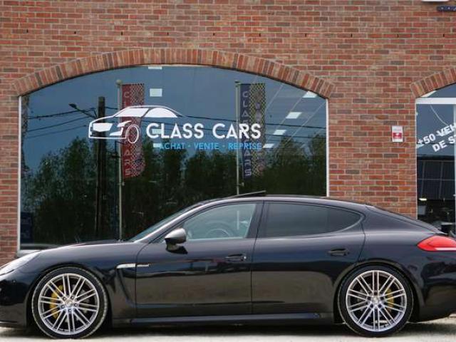 Porsche Panamera 3.0 D V6 FACELIFT TOIT OUVRANT DISTRONIC SOFTCLOSE CAMERA LED