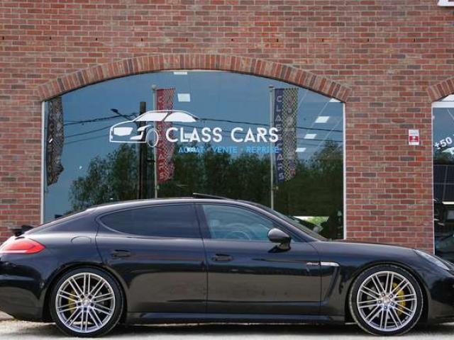 Porsche Panamera 3.0 D V6 FACELIFT TOIT OUVRANT DISTRONIC SOFTCLOSE CAMERA LED