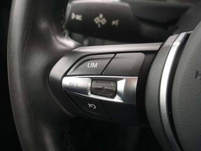 BMW 420 i Coupé SPORT LINE BI-XENON NAVI PDC AV/AR CARNET BMW
