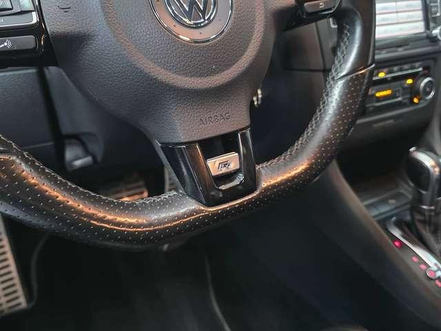 Volkswagen Golf R 2.0 TSI 4motion DSG6 / BI-XENON / PDC / CLIMTRONIC / UNIQUE !