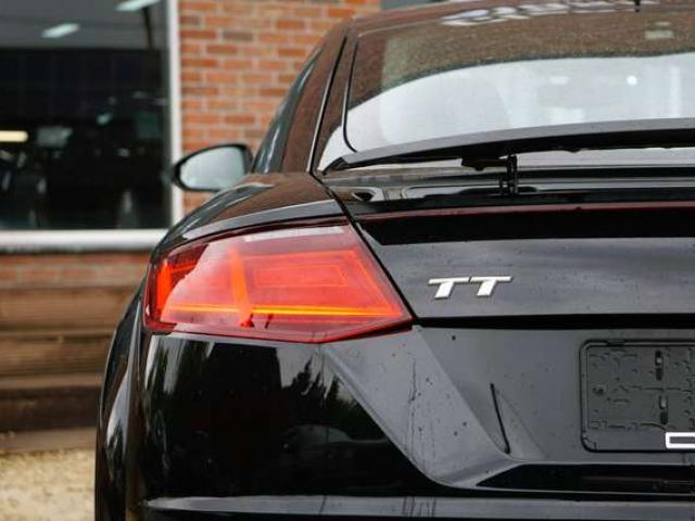 Audi TT Coupé 40 TFSI BOITE AUTO COCKPIT 1ER MAIN GARANTIE 1AN