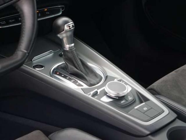 Audi TT Coupé 40 TFSI BOITE AUTO COCKPIT 1ER MAIN GARANTIE 1AN