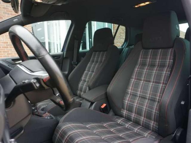 Volkswagen Golf GTI 2.0 TSI DSG6 BI-XENON PDC CLIMTRONIC CARNET COMPLET