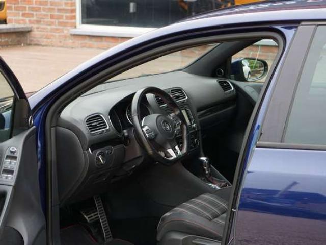 Volkswagen Golf GTI 2.0 TSI DSG6 BI-XENON PDC CLIMTRONIC CARNET COMPLET
