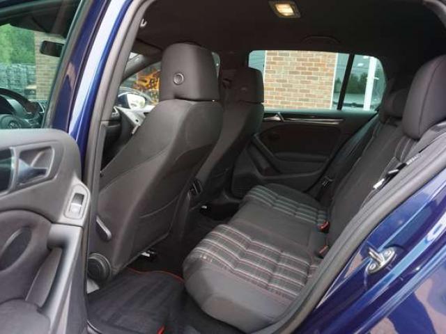 Volkswagen Golf GTI 2.0 TSI DSG6 BI-XENON PDC CLIMTRONIC CARNET COMPLET