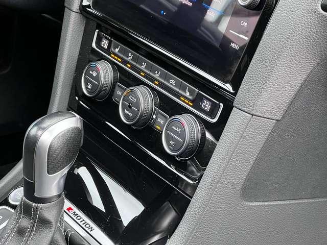 Volkswagen Golf R 2.0 TSI 4motion DSG COCKPIT TOIT-PANO CARNET ACC