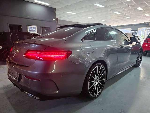 Mercedes-Benz E 220 d Coupe PACK AMG / CAMERA / AUTO 9G-Tronic / PANO / CARPLAY / FULL LED