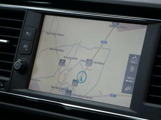 SEAT Leon 2.0 TSI Cupra 4Drive DSG COCKPIT PANO NAVI CAM