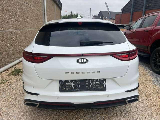 Kia ProCeed / pro_cee'd 1.4 T-GDi GT-Line BOITE-AUTO 1ER MAIN CARNET KIA NAVI CAM FULL