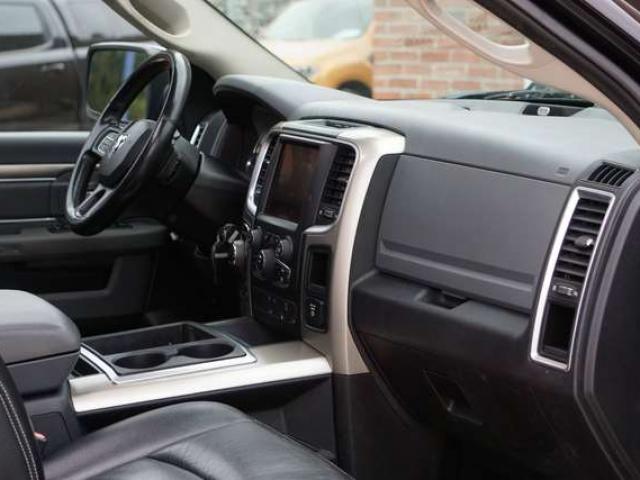 Dodge RAM 3.6 ESSENCE+LPG