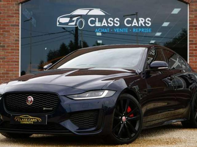 Jaguar XE 2.0 T P250 R-Dynamic SE / BVA8 / Cockpit / Caméra 360 / HUD / CarPlay / ACC / Cuir / Keyless