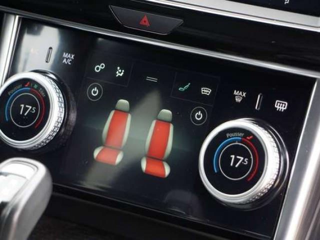 Jaguar XE 2.0 T P250 R-Dynamic SE / BVA8 / Cockpit / Caméra 360 / HUD / CarPlay / ACC / Cuir / Keyless