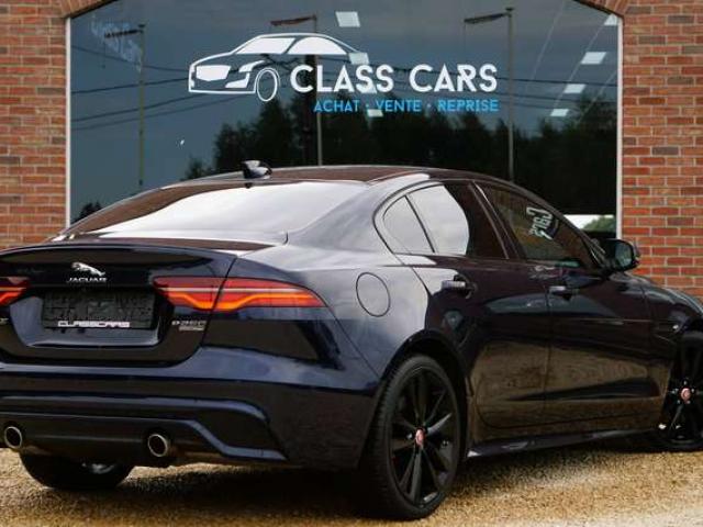 Jaguar XE 2.0 T P250 R-Dynamic SE / BVA8 / Cockpit / Caméra 360 / HUD / CarPlay / ACC / Cuir / Keyless