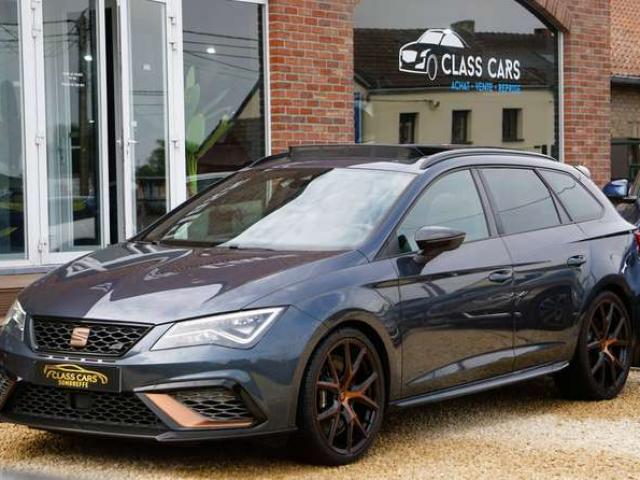 SEAT Leon 2.0 TSI Cupra R / 4Drive / CARBON / DSG / COCKPIT / DISTRONIC / PANO / NAVI / CAMERA / CARNET COMPLET SEAT