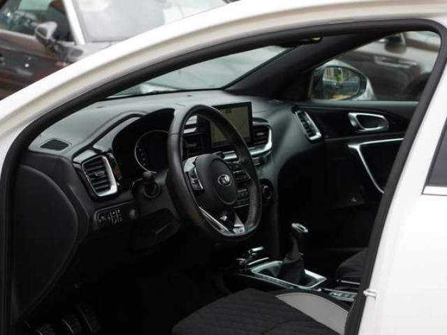 Kia ProCeed / pro_cee'd 1.0 T-GDI GT-Line NAVIGATION CAMERA CRUISE CARNET