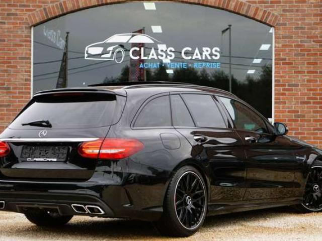 Mercedes-Benz C 63 AMG V8 4.0 476ch / AUTO 7 RAPPORTS / NAVI / TOIT PANO / MULTIBEAM LED / DISTRONIC / CARNET ENTRETIEN MERCEDES COMPLET