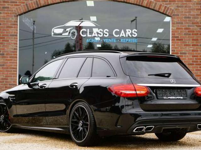 Mercedes-Benz C 63 AMG V8 4.0 476ch / AUTO 7 RAPPORTS / NAVI / TOIT PANO / MULTIBEAM LED / DISTRONIC / CARNET ENTRETIEN MERCEDES COMPLET