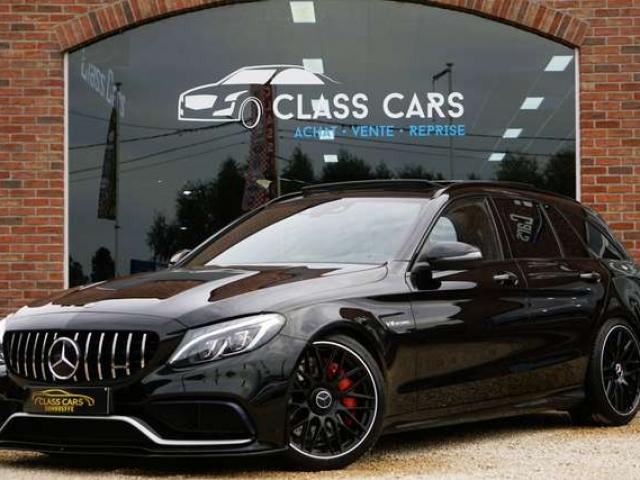 Mercedes-Benz C 63 AMG V8 4.0 476ch / AUTO 7 RAPPORTS / NAVI / TOIT PANO / MULTIBEAM LED / DISTRONIC / CARNET ENTRETIEN MERCEDES COMPLET