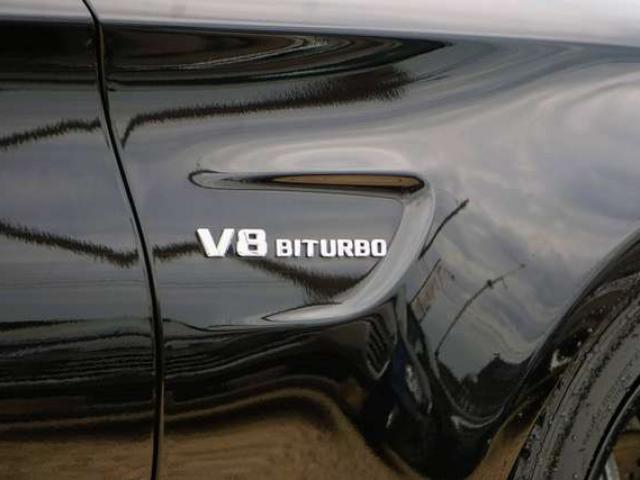 Mercedes-Benz C 63 AMG V8 4.0 476ch / AUTO 7 RAPPORTS / NAVI / TOIT PANO / MULTIBEAM LED / DISTRONIC / CARNET ENTRETIEN MERCEDES COMPLET