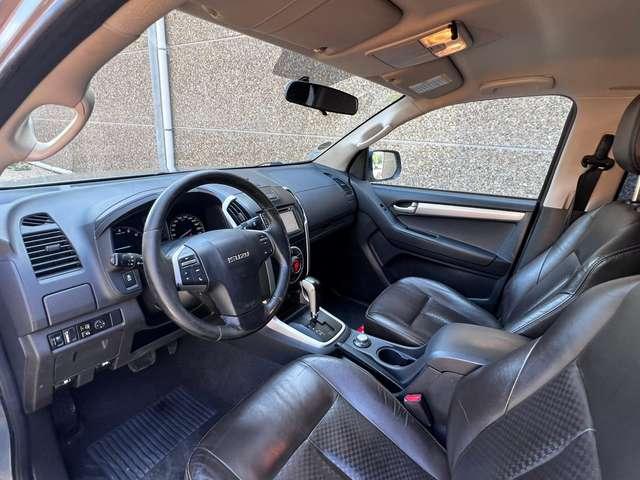Isuzu D-Max 2.5 Turbo 12000€ HTVA Di 4WD LSX Generation Design TVA-BTW RECUP  CAMERA