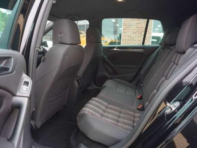Volkswagen Golf GTI 2.0 TSI Bi-XENON NAVI DYNAUDIO PDC AV/AR CARNET COMPLET