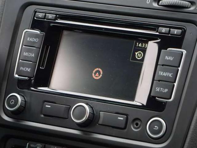 Volkswagen Golf GTI 2.0 TSI Bi-XENON NAVI DYNAUDIO PDC AV/AR CARNET COMPLET