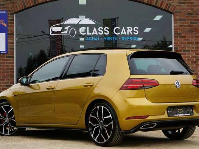 Volkswagen Golf 2.0 TDi Highline R-LINE DSG PANO CAM DISTRONIC 6dt